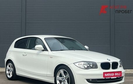 BMW 1 серия, 2011 год, 780 000 рублей, 3 фотография