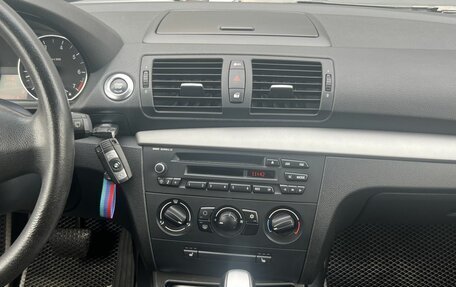 BMW 1 серия, 2011 год, 780 000 рублей, 17 фотография
