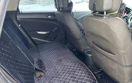 Opel Astra J, 2011 год, 650 000 рублей, 13 фотография