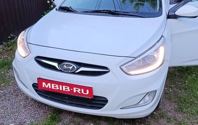 Hyundai Solaris II рестайлинг, 2013 год, 970 000 рублей, 1 фотография