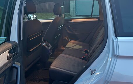 Volkswagen Tiguan II, 2017 год, 2 500 000 рублей, 10 фотография