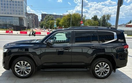Toyota Land Cruiser, 2022 год, 10 000 000 рублей, 3 фотография