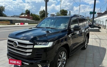 Toyota Land Cruiser, 2022 год, 10 000 000 рублей, 4 фотография