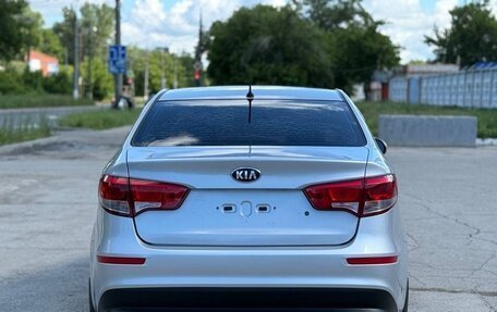 KIA Rio III рестайлинг, 2016 год, 750 000 рублей, 5 фотография