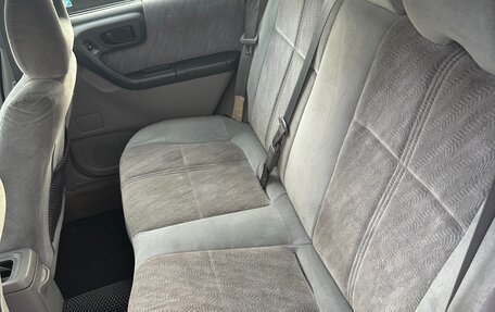 Subaru Forester, 2000 год, 420 000 рублей, 18 фотография