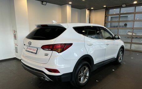 Hyundai Santa Fe III рестайлинг, 2017 год, 2 467 000 рублей, 3 фотография