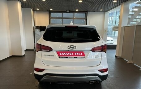 Hyundai Santa Fe III рестайлинг, 2017 год, 2 467 000 рублей, 4 фотография