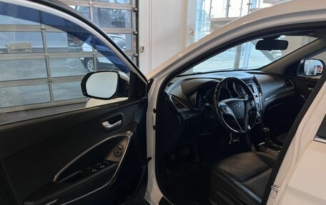 Hyundai Santa Fe III рестайлинг, 2017 год, 2 467 000 рублей, 20 фотография