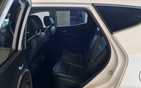 Hyundai Santa Fe III рестайлинг, 2017 год, 2 467 000 рублей, 24 фотография