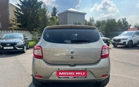 Renault Sandero II рестайлинг, 2019 год, 995 000 рублей, 5 фотография