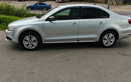 Volkswagen Jetta VI, 2014 год, 950 000 рублей, 3 фотография