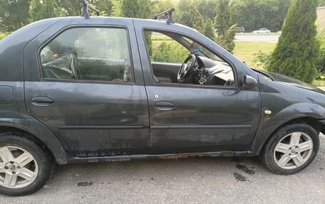 Renault Logan I, 2006 год, 130 000 рублей, 2 фотография
