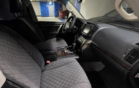 Toyota Land Cruiser 200, 2011 год, 3 650 000 рублей, 10 фотография