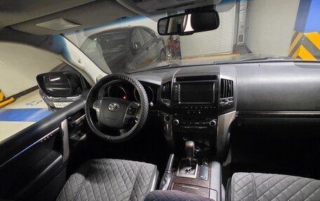 Toyota Land Cruiser 200, 2011 год, 3 650 000 рублей, 14 фотография