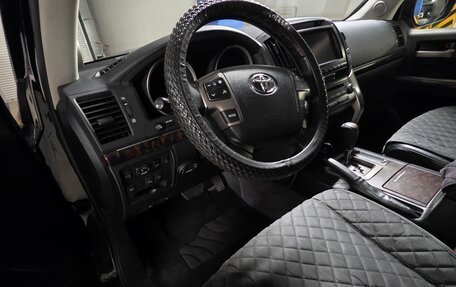 Toyota Land Cruiser 200, 2011 год, 3 650 000 рублей, 16 фотография
