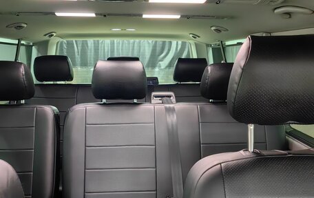 Volkswagen Caravelle T6 рестайлинг, 2020 год, 4 000 000 рублей, 9 фотография