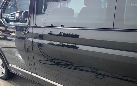Volkswagen Caravelle T6 рестайлинг, 2020 год, 4 000 000 рублей, 17 фотография