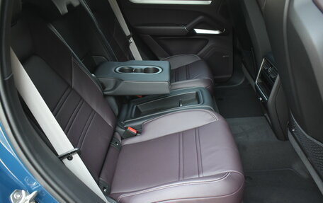 Porsche Cayenne III, 2026 год, 25 700 000 рублей, 28 фотография