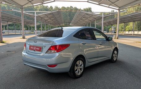 Hyundai Solaris II рестайлинг, 2011 год, 648 900 рублей, 7 фотография