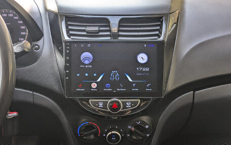 Hyundai Solaris II рестайлинг, 2011 год, 648 900 рублей, 10 фотография