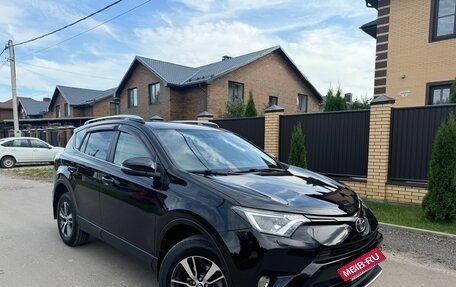 Toyota RAV4, 2017 год, 2 350 000 рублей, 5 фотография