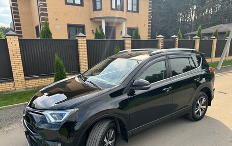 Toyota RAV4, 2017 год, 2 350 000 рублей, 13 фотография