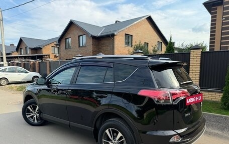 Toyota RAV4, 2017 год, 2 350 000 рублей, 12 фотография