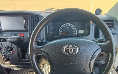 Toyota Town Ace IV, 2017 год, 1 275 000 рублей, 24 фотография