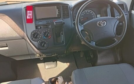 Toyota Town Ace IV, 2017 год, 1 275 000 рублей, 22 фотография