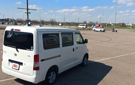 Toyota Town Ace IV, 2017 год, 1 275 000 рублей, 30 фотография