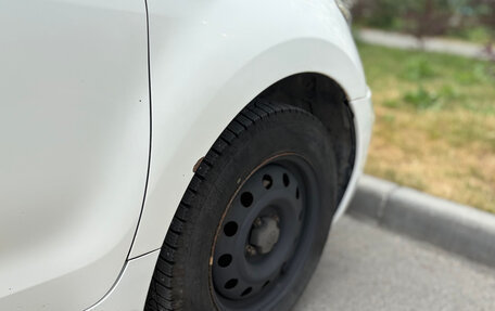 Toyota Ist II, 2002 год, 390 000 рублей, 9 фотография