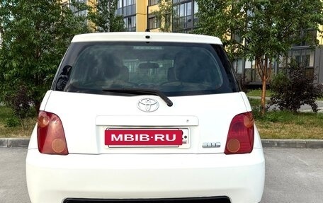 Toyota Ist II, 2002 год, 390 000 рублей, 3 фотография