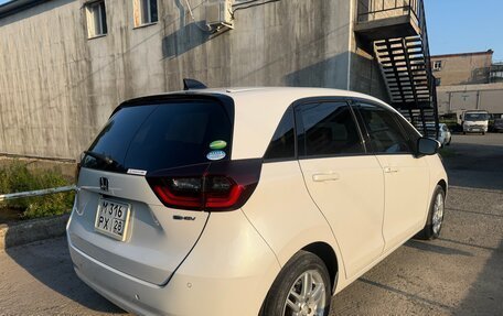Honda Fit, 2020 год, 1 550 000 рублей, 6 фотография