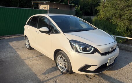 Honda Fit, 2020 год, 1 550 000 рублей, 2 фотография