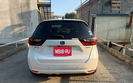 Honda Fit, 2020 год, 1 550 000 рублей, 5 фотография