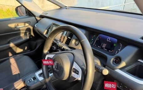 Honda Fit, 2020 год, 1 550 000 рублей, 8 фотография
