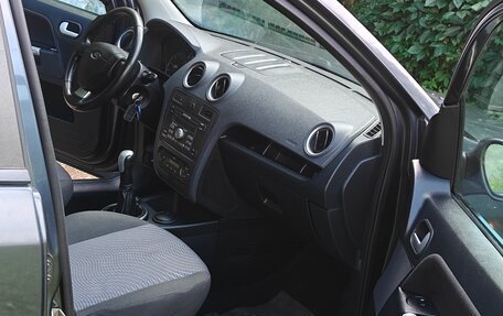 Ford Fusion I, 2006 год, 310 000 рублей, 8 фотография