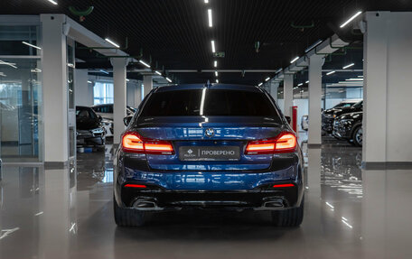 BMW 5 серия, 2018 год, 4 700 000 рублей, 6 фотография