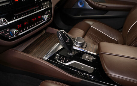BMW 5 серия, 2018 год, 4 700 000 рублей, 18 фотография