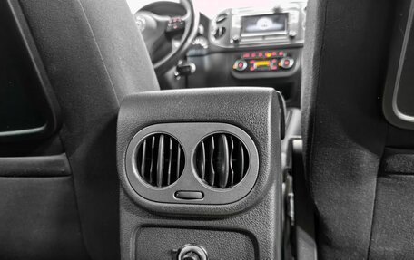 Volkswagen Tiguan I, 2011 год, 1 350 000 рублей, 16 фотография