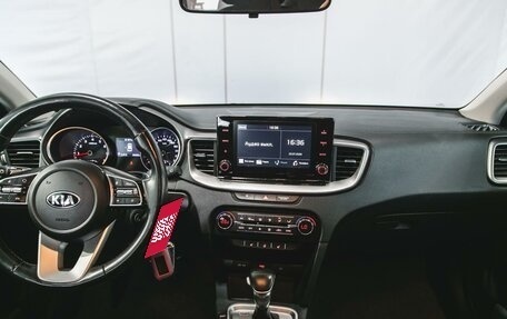 KIA cee'd III, 2020 год, 1 880 000 рублей, 17 фотография