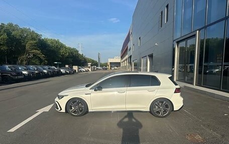 Volkswagen Golf VIII, 2021 год, 1 300 777 рублей, 3 фотография