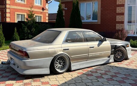 Nissan Laurel VIII, 1991 год, 1 350 000 рублей, 5 фотография