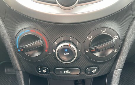 Hyundai Solaris II рестайлинг, 2012 год, 669 000 рублей, 15 фотография
