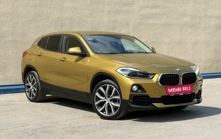 BMW X2, 2018 год, 2 980 000 рублей, 3 фотография