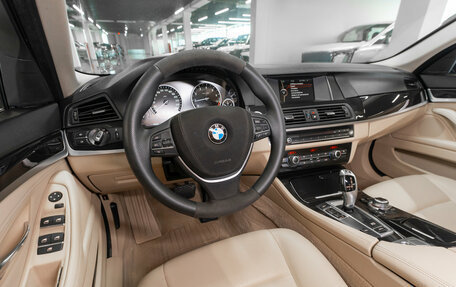 BMW 5 серия, 2014 год, 1 350 000 рублей, 7 фотография