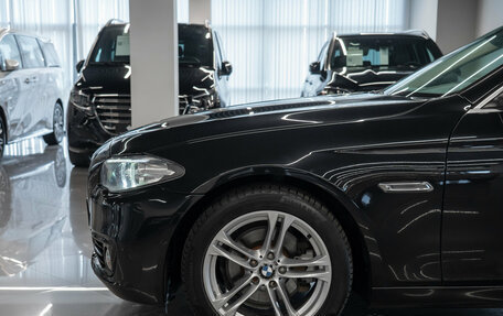 BMW 5 серия, 2014 год, 1 350 000 рублей, 18 фотография