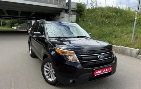 Ford Explorer VI, 2013 год, 1 489 000 рублей, 1 фотография