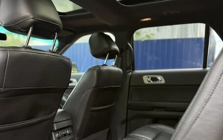 Ford Explorer VI, 2013 год, 1 489 000 рублей, 15 фотография