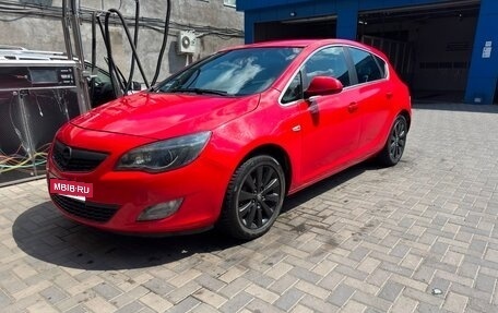 Opel Astra J, 2010 год, 450 000 рублей, 8 фотография